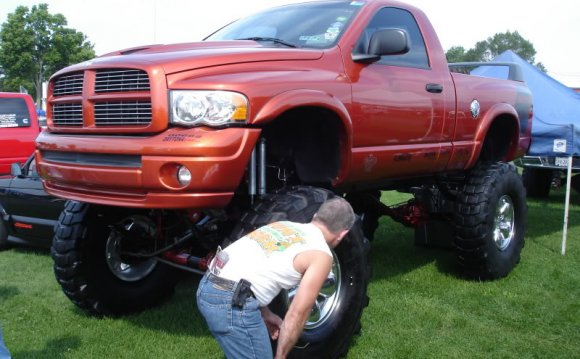 2004 Dodge Ram Daytona Custom