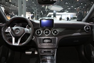 This Is The Worst New Trend In Car Interior Design